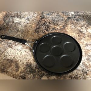11” pan